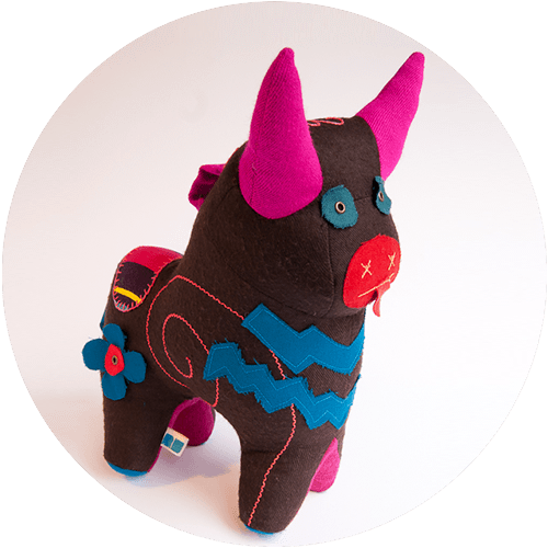 Torito de Pucará marrón